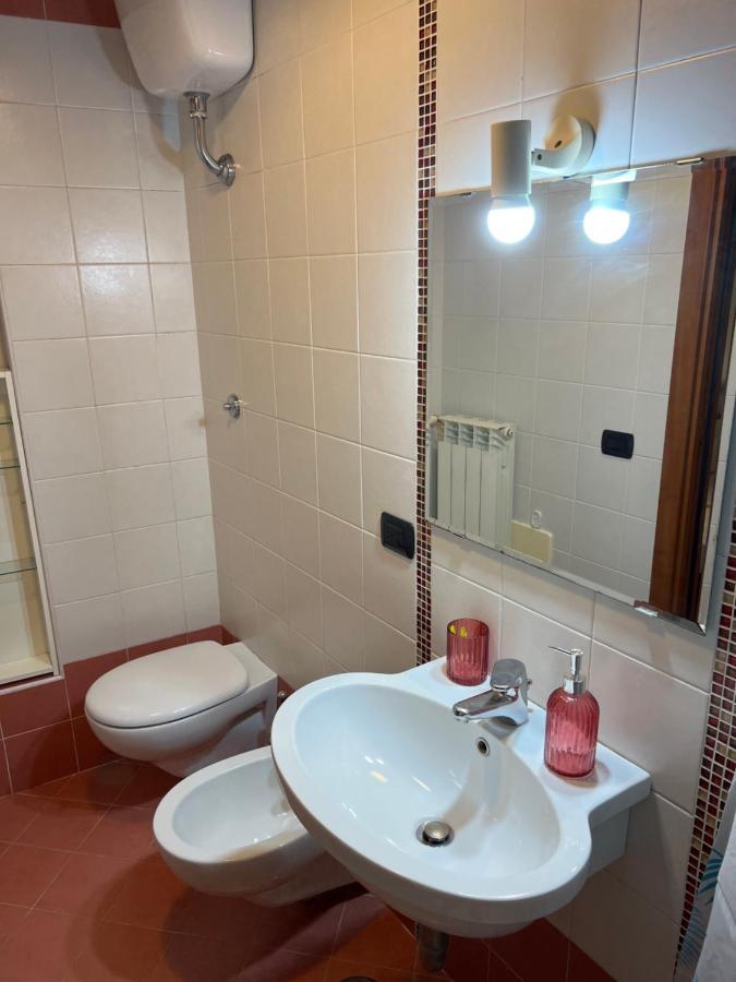 דירות נאפולי Casa Montesanto 21 מראה חיצוני תמונה