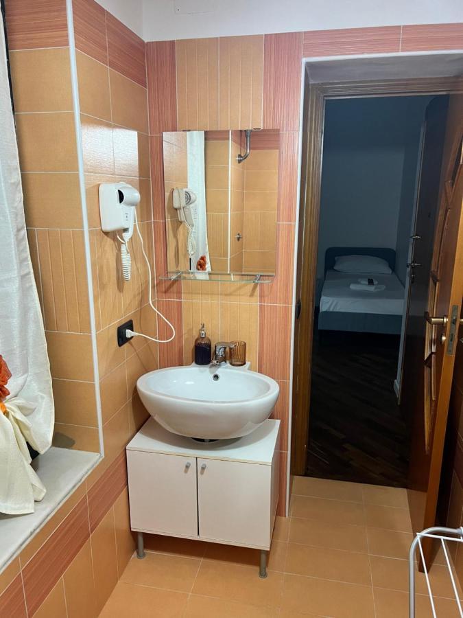 דירות נאפולי Casa Montesanto 21 מראה חיצוני תמונה